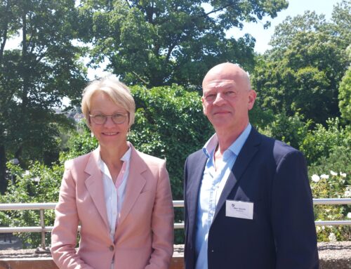 Schulministerin Feller besucht die GHS Drimborn!